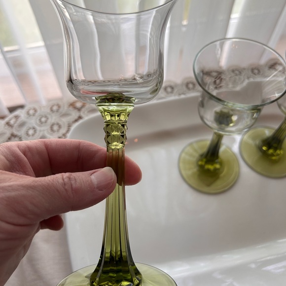 Beautiful Radiant Glow Olive Stemmed Trio, PartyLite - Picture 2 of 3